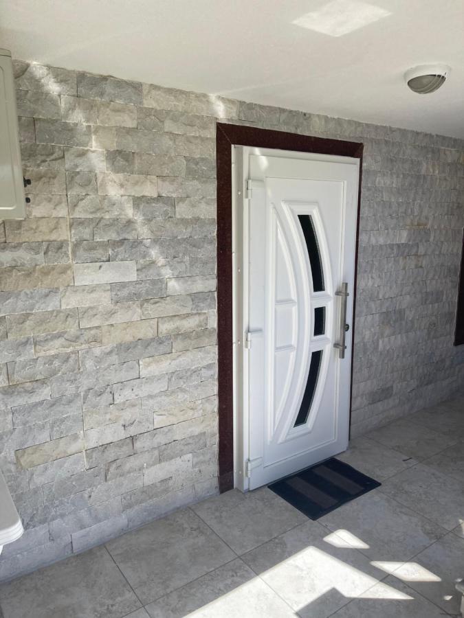 Νέα Μεσσαγγαλα Luxury Suite By Makhome No 2 Nea Mesagkala Exterior photo